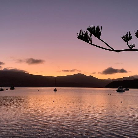 Love Akaroa Retreat Екстер'єр фото
